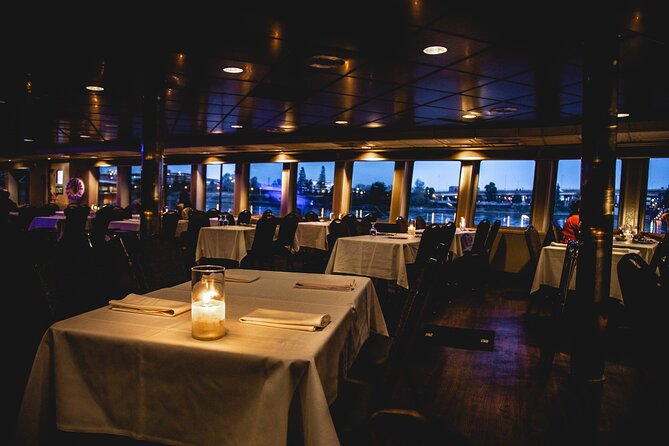 2.5-hour Dinner Cruise on Willamette River - Price and value: is $129 worth it?