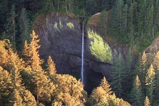 40 Minute Multnomah Falls & Waterfall Air Tour by Envi Adventures - Multnomah Falls: Why This One Lives Up to the Hype