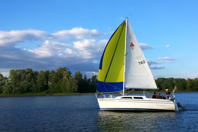 90 Minute Sailing Tour of Portland - What you’ll see: skyline angles, floating homes, Ross Island, and big bridge moments