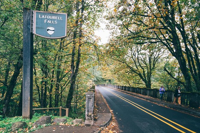 Afternoon Half-Day Multnomah Falls and Columbia River Gorge Waterfalls Tour from Portland - What walking and weather really mean for you
