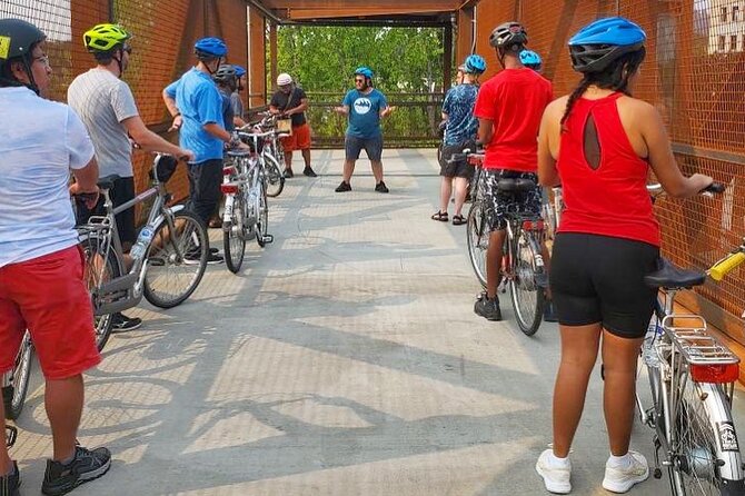 Bike Around Portland Oregon: Art, Culture, Bridges, Poetry - South Waterfront: tram history, then greenway calm