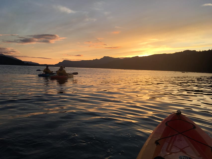 Columbia Gorge Kayak Tour - The 2-Hour Flow: Launch, Paddle Upstream, Beach Stop, Return