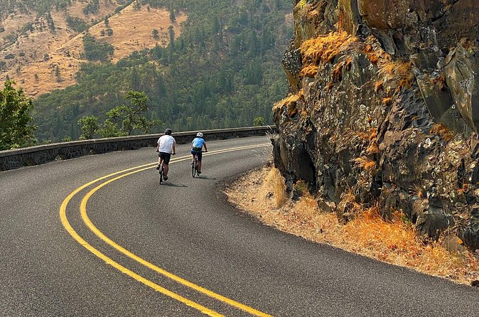 Columbia Gorge Scenic Bikeway full day ride - Bike Support You Can Feel: Hybrid Bikes, Helmet, Snacks, Water