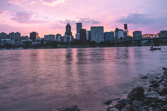 Eastbank Esplanade Sunset or Night Photography Walk - Your 2-hour sunset-or-night route along the Eastbank Promenade