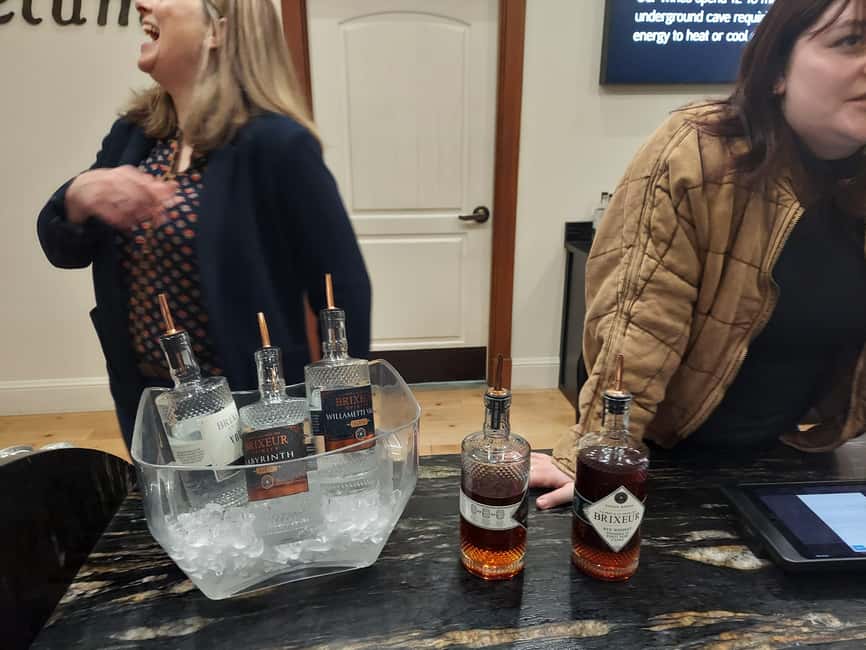 From Portland: Willamette Valley Character Wineries - Timing and the Van Ride: How the Day Keeps Its Shape