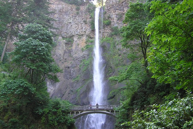 Gorge Explorer - Multnomah Falls & Beyond - PDX08 - Comfort, sound, and the practical “read this first” section