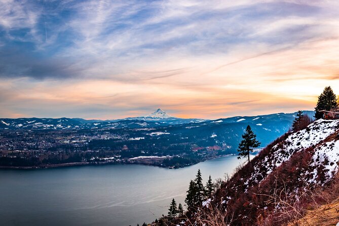 Mount Hood Loop Scenic Drive Self Guided Audio Tour - Corbett to the Gorge viewpoints: trading speed for good sights