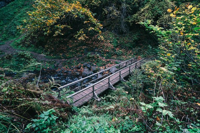 Multnomah Falls and Columbia River Gorge Waterfalls Tour Morning - Multnomah Falls: The Crown Jewel and Your Biggest Chunk of Time