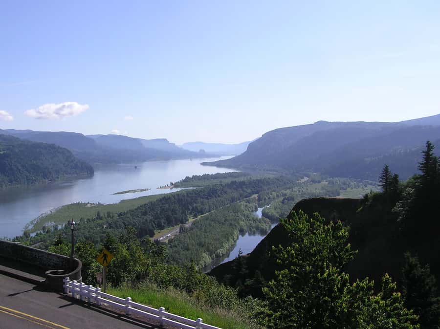Multnomah Falls: Waterfall Corridor Hop-On Hop-Off Trolley - The 10 stops along the route: what to do at each one