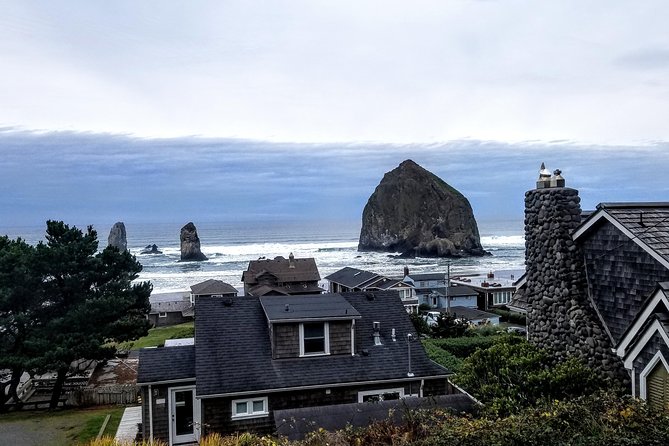 Oregon Coast Tour and Wine Tasting From Portland- Full Day Tour - Haystack Rock at Cannon Beach: The One Stop You’ll Remember