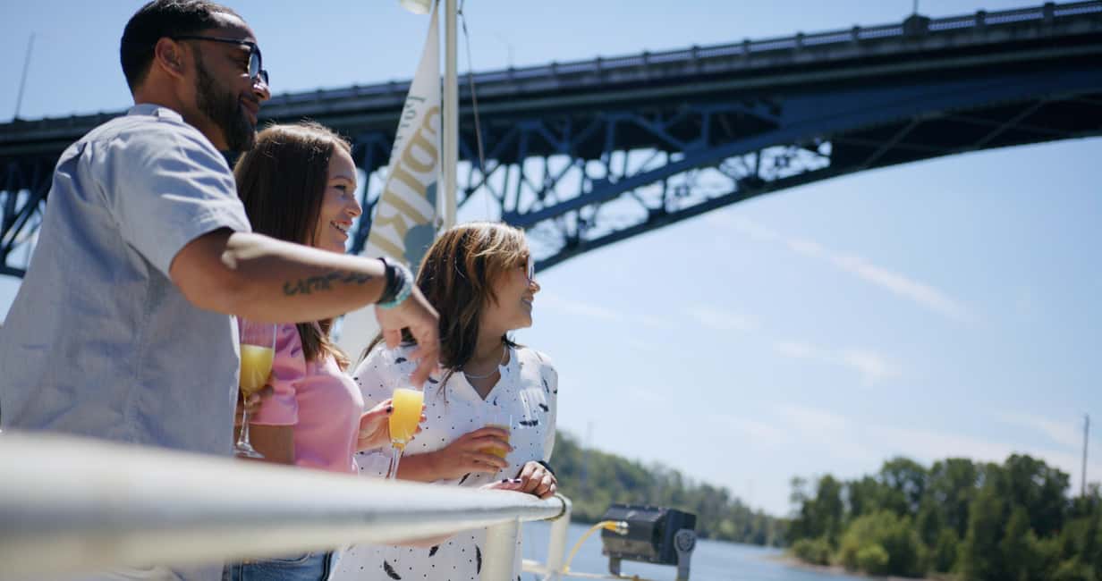 Portland: Champagne Brunch Cruise on Willamette River - Price and logistics: when $104 feels fair