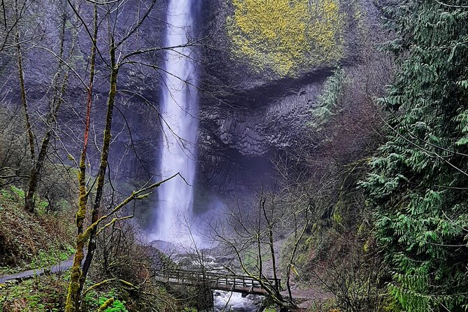 Portland City & Columbia Gorge Waterfalls: Our two best tours! - Columbia River Gorge: The Big Scenic Turn