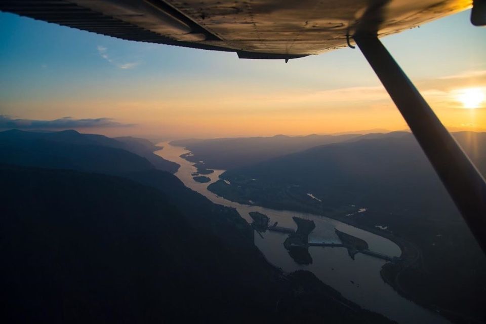 Portland: Columbia Gorge Waterfalls 40-Minute Scenic Flight - Small Group Comfort and Rules You’ll Want to Know