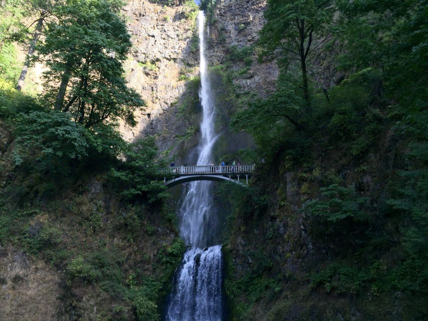 Portland: Columbia River Gorge 3-Hour Small Group Tour - Key highlights you’ll feel right away