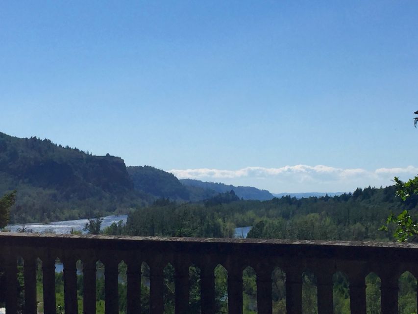 Portland: Columbia River Gorge 3-Hour Small Group Tour - Historic Columbia River Highway: basalt cliffs and waterfall stops without the rush