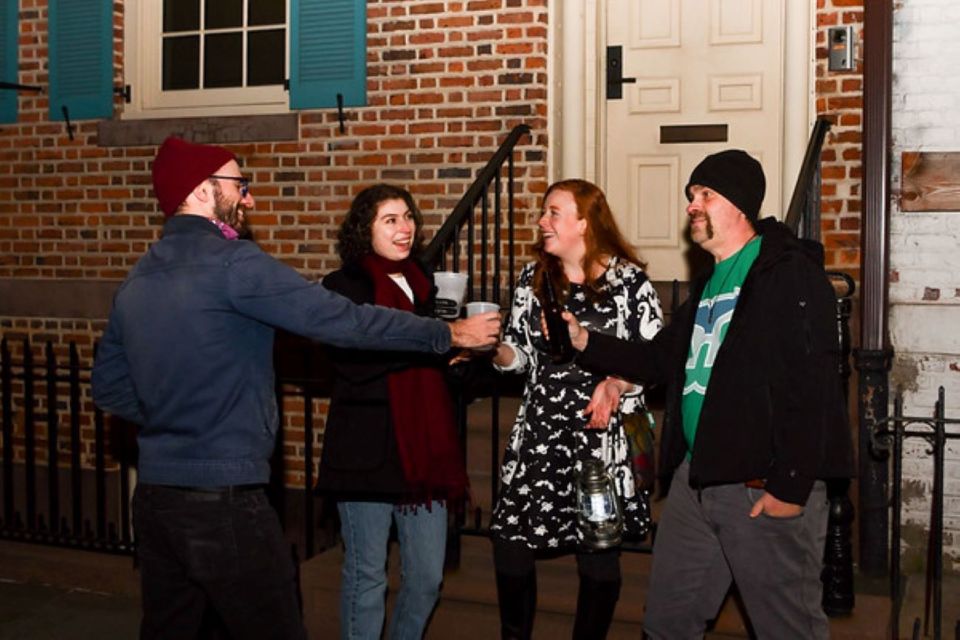 Portland: Ghosts Boos and Booze Haunted Pub Crawl - Timing, Pacing, and Hearing the Stories Clearly