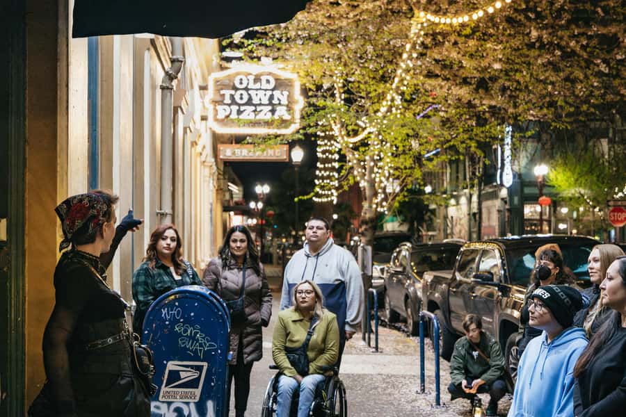 Portland: Ghosts, Poltergeists, and Psychopaths Walking Tour - What to Bring (and What to Skip) for a Smooth, Spooky Hour