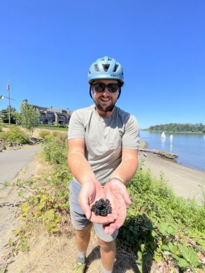 Portland: Guided Foodie Bike Tour - Meet Cycle Portland and Get Moving: The Route and Pacing