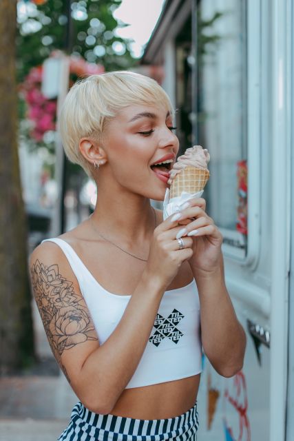 Portland: Guided Ice Cream Walking Tour with Tastings - A 2-Hour Ice Cream Walk That Feels Like City Touring