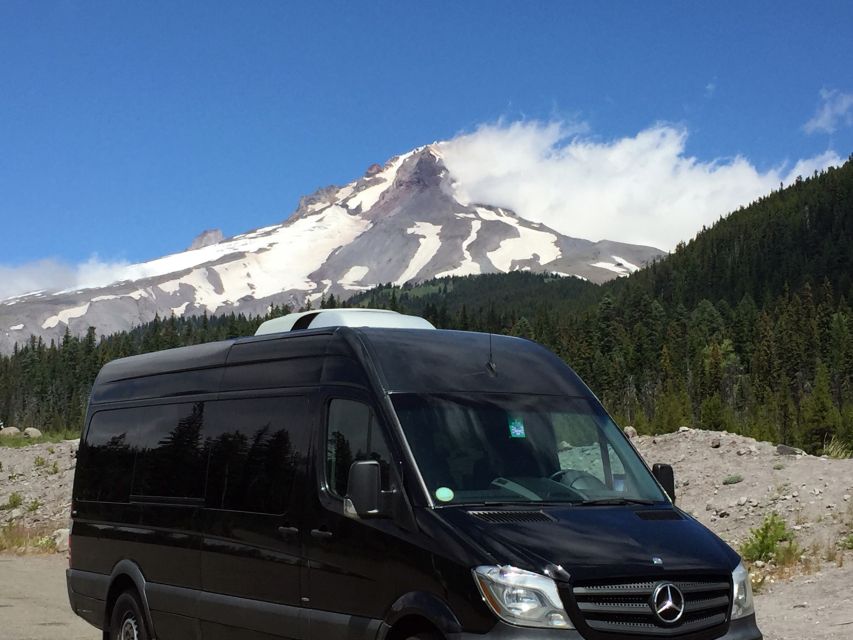 Portland: Mount Hood Wine and Waterfalls Full-Day Tour - Up Mount Hood: Timberline Lodge and the Great Depression craft