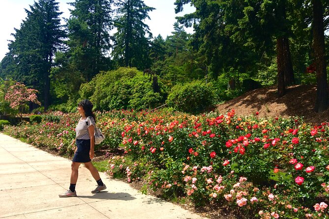 Portland, Oregon City Tour: Parks, Plazas and Views - Director Park start and the comfortable van intro