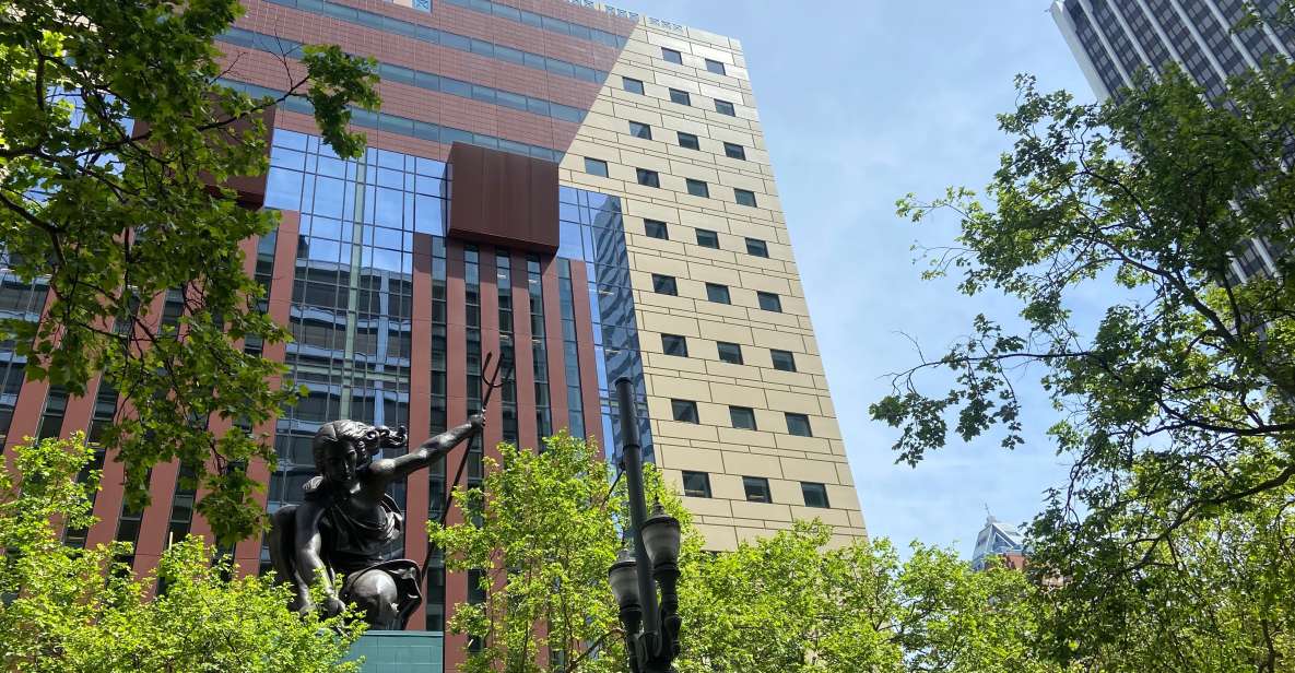 Portland, Oregon: Soul of the City Walking Tour - Cast iron storefronts and the Portland Building: the architecture storyline