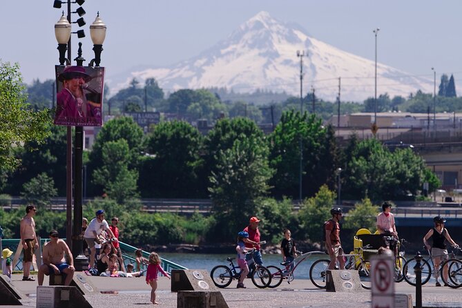 Portland Sightseeing Tour Including Columbia Gorge Waterfalls - Portland Morning: From Pioneer Courthouse Square to the Pearl District