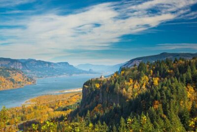 Private - 1/2 day Columbia River Gorge & Waterfalls Tour From Portland - Pickup in Portland and the smooth Mercedes ride