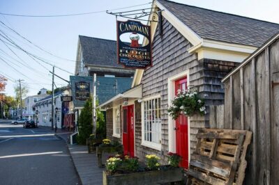 Private Portland Lighthouses and Kennebunkport Tour - 12 Pax - What Makes the Tour Good Value for Real People