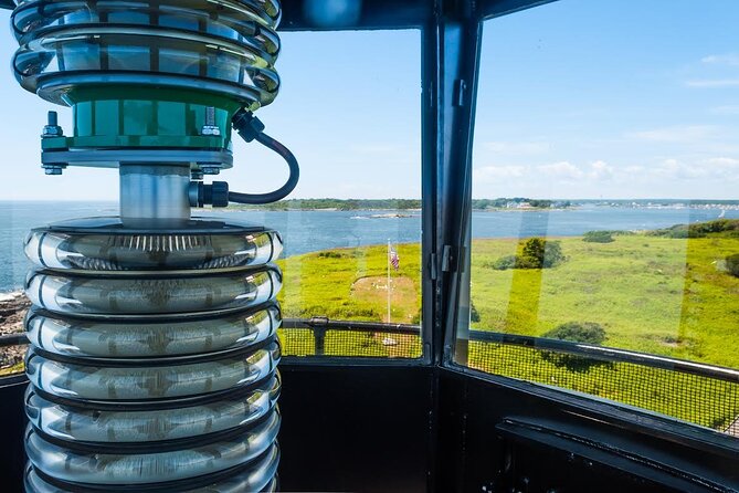 Seven Portland Lighthouses Tour - Wildlife and photo odds: what to expect