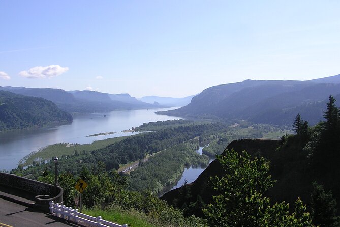 Waterfall Hop-On Hop-Off Trolley Tour Multnomah Falls Day Pass - Narration and drivers: what you’ll hear (and how well it works)