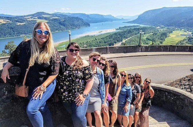 Willamette Valley Wine Tour - For Private Groups - Lunch and food pairing: where the day turns into a full experience